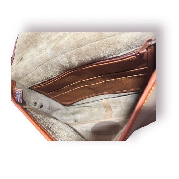 Dooney & Bourke AWL Vintage Satchel Taupe leather Carrier messenger bag purse - Picture 7 of 8